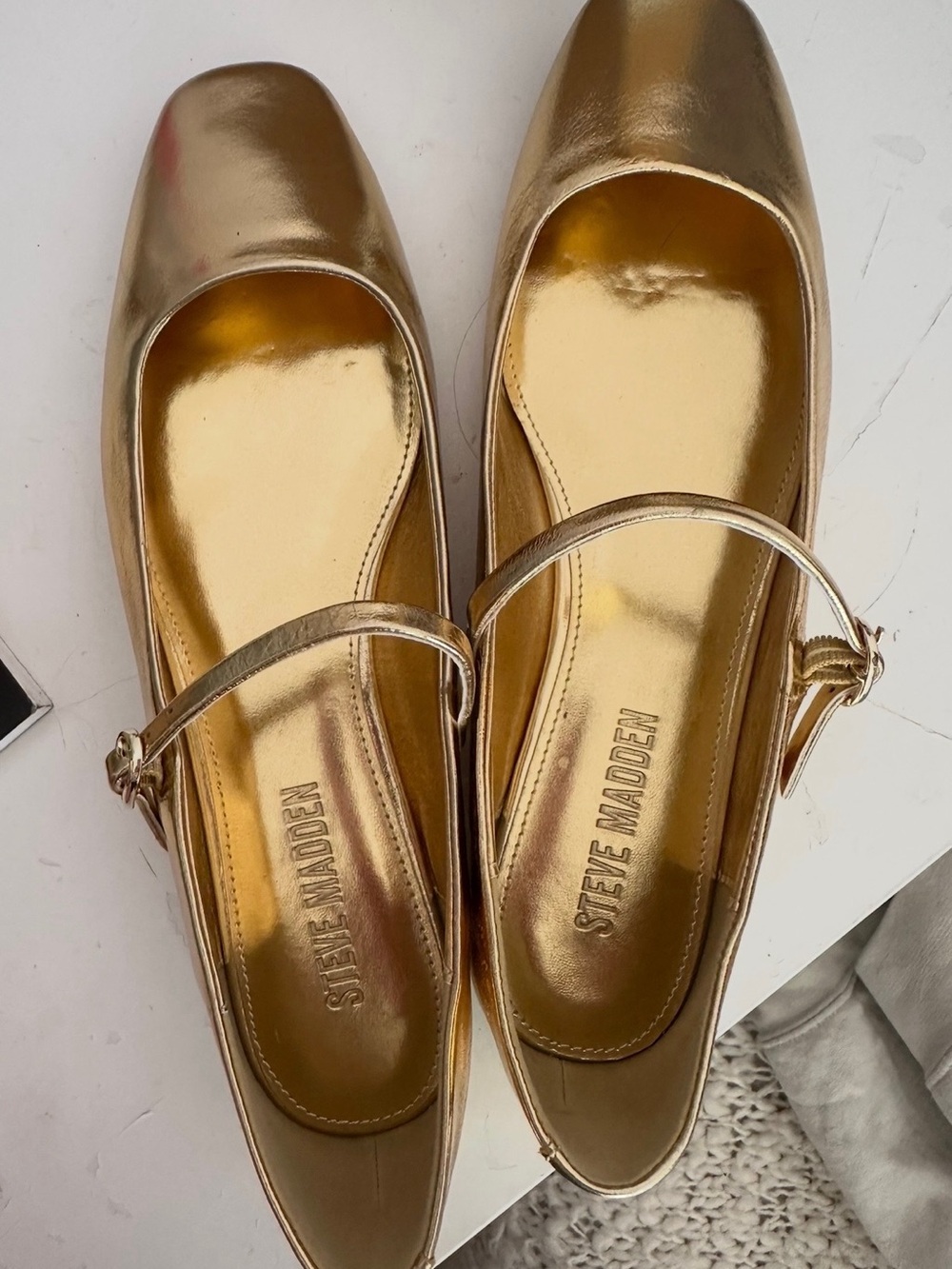 Steve Madden Gold Metallic Mary Jane Flats with Strap